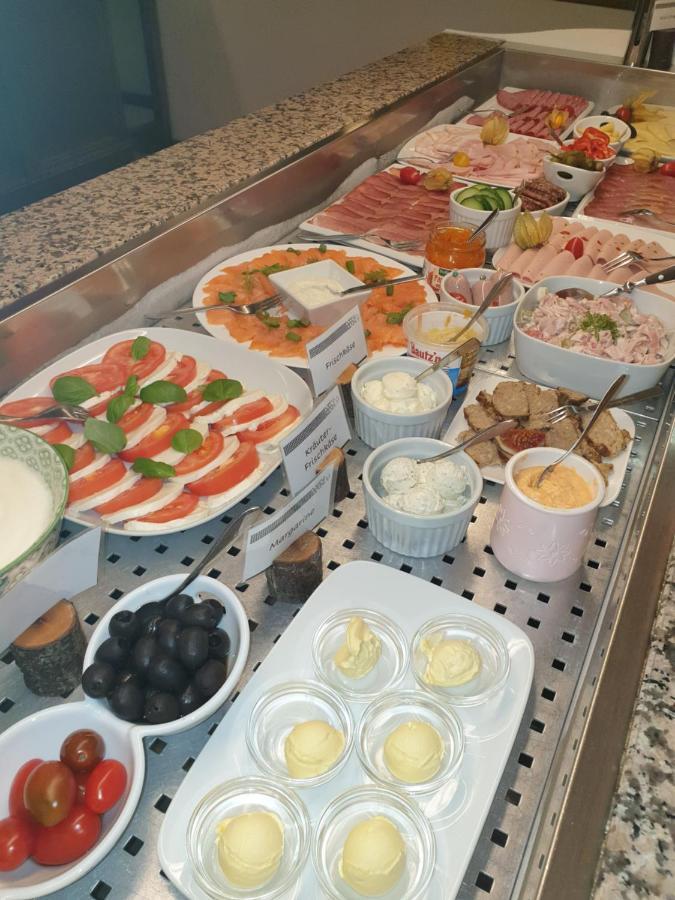 Kurparkhotel-Gemuend Экстерьер фото