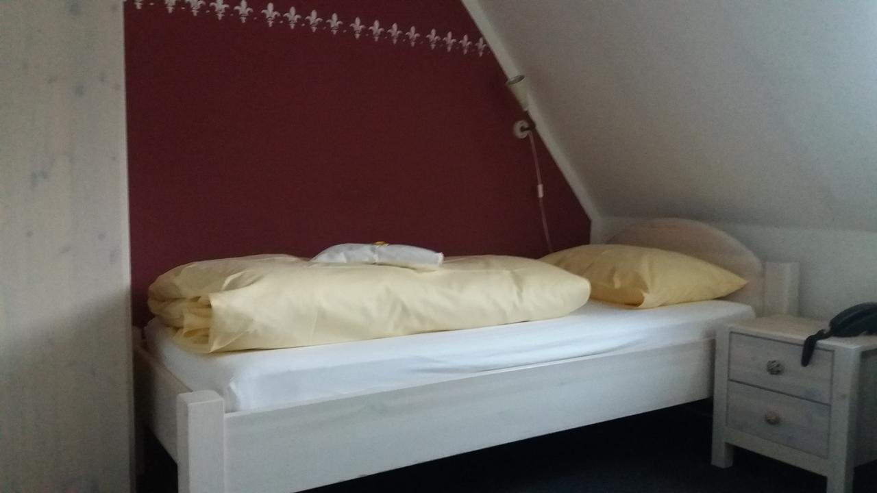 Kurparkhotel-Gemuend Экстерьер фото